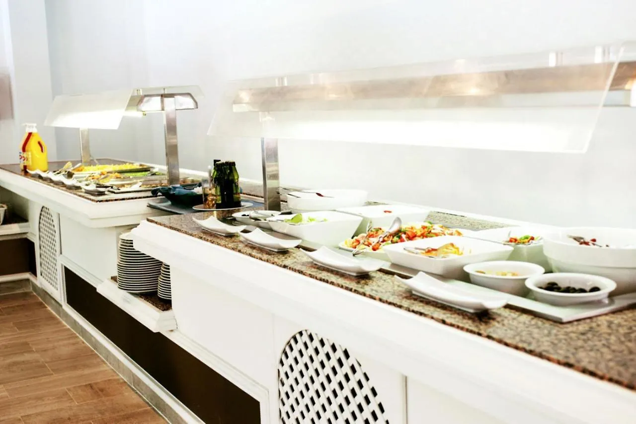 Guya Wave Hotel (Adults Only) Cala Ratjada