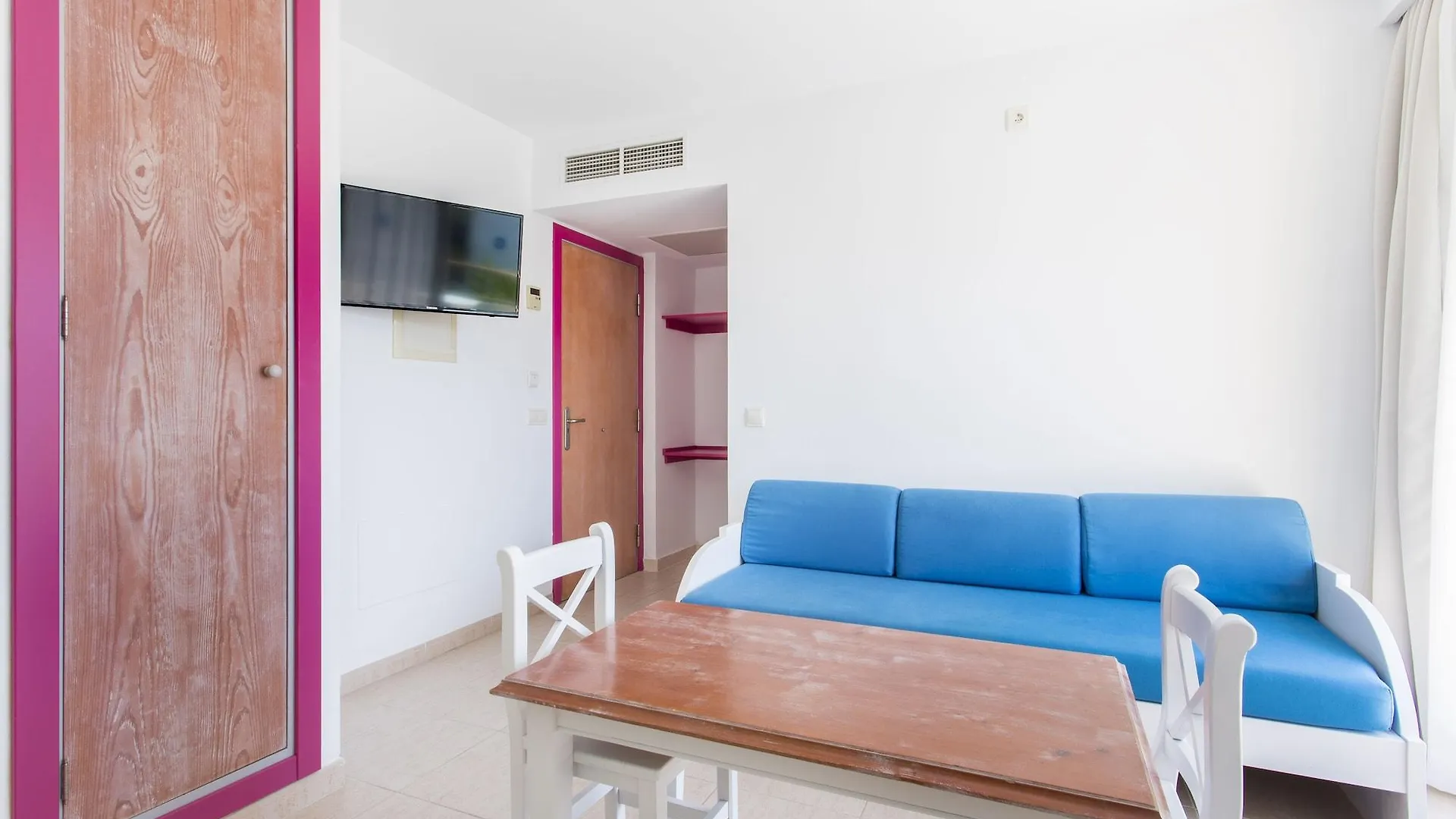 Guya Wave Hotel (Adults Only) Cala Ratjada