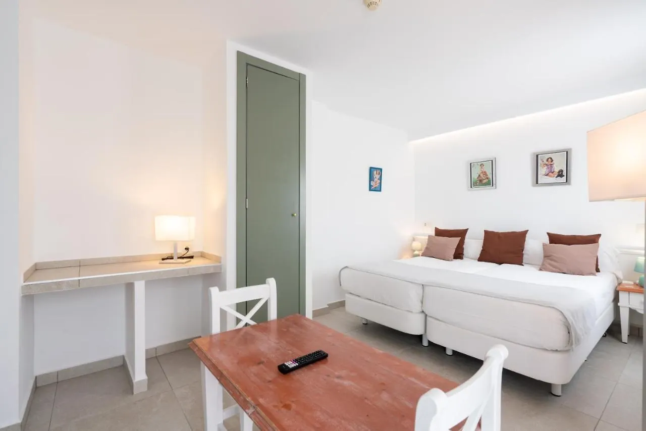 Guya Wave Hotel (Adults Only) Cala Ratjada  3*, Cala Ratjada (Mallorca)